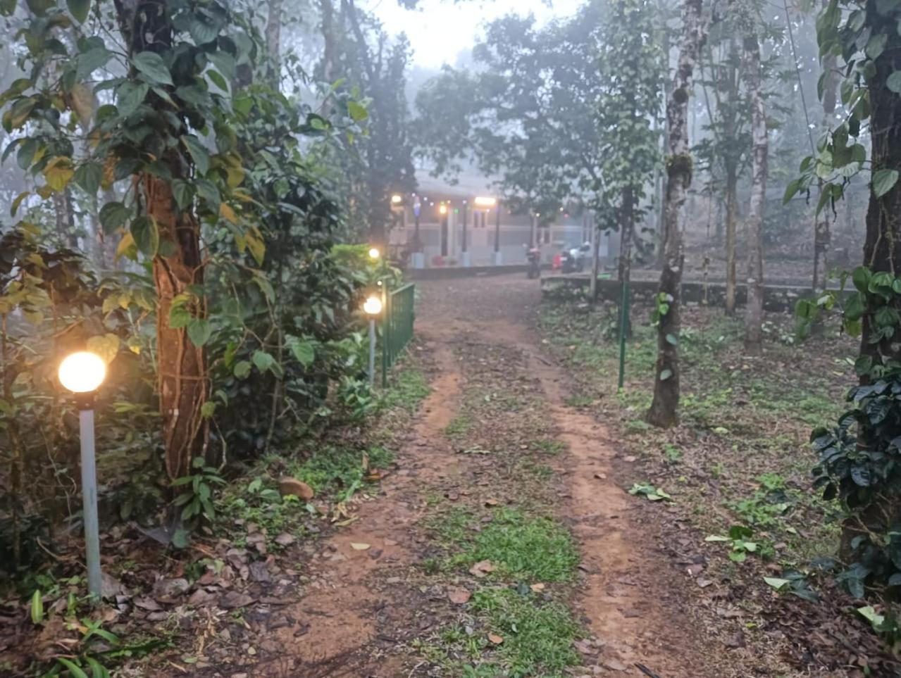 Tharayil Farm Stay Вагамон Екстер'єр фото